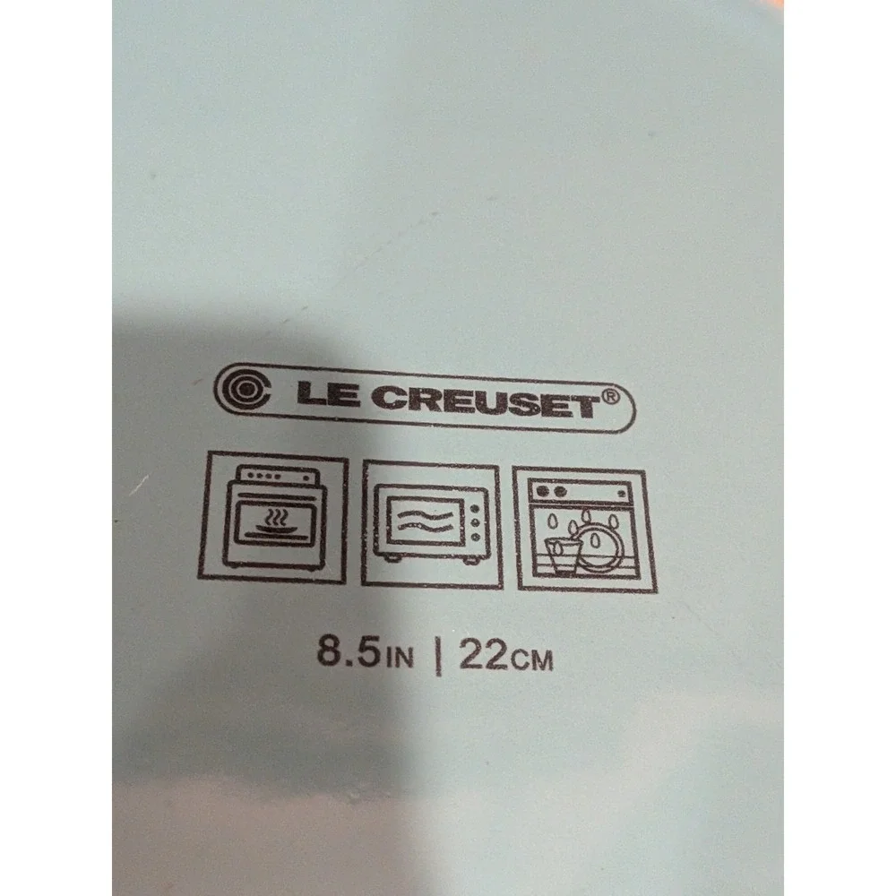 Le Creuset Stoneware 8.5